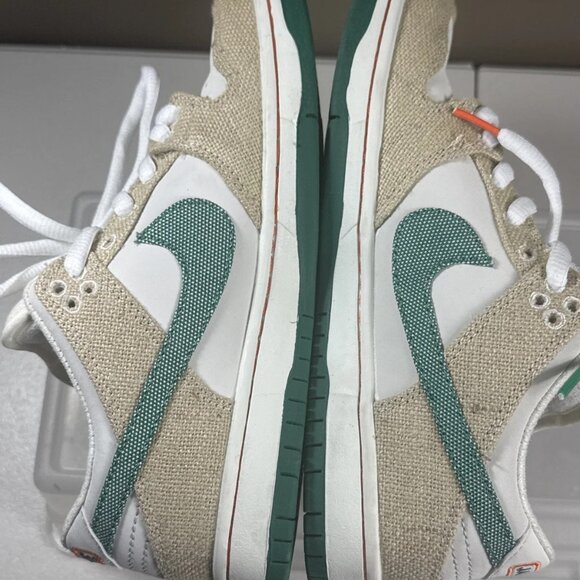 Size 7 - White Nike SB Dunk Low Men\'s Sneakers main image 4